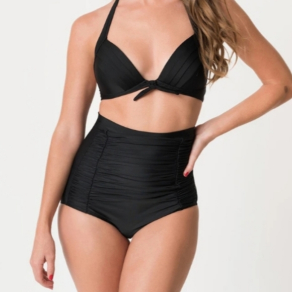 Unique Vintage Bathing Suit - Picture 5 of 7